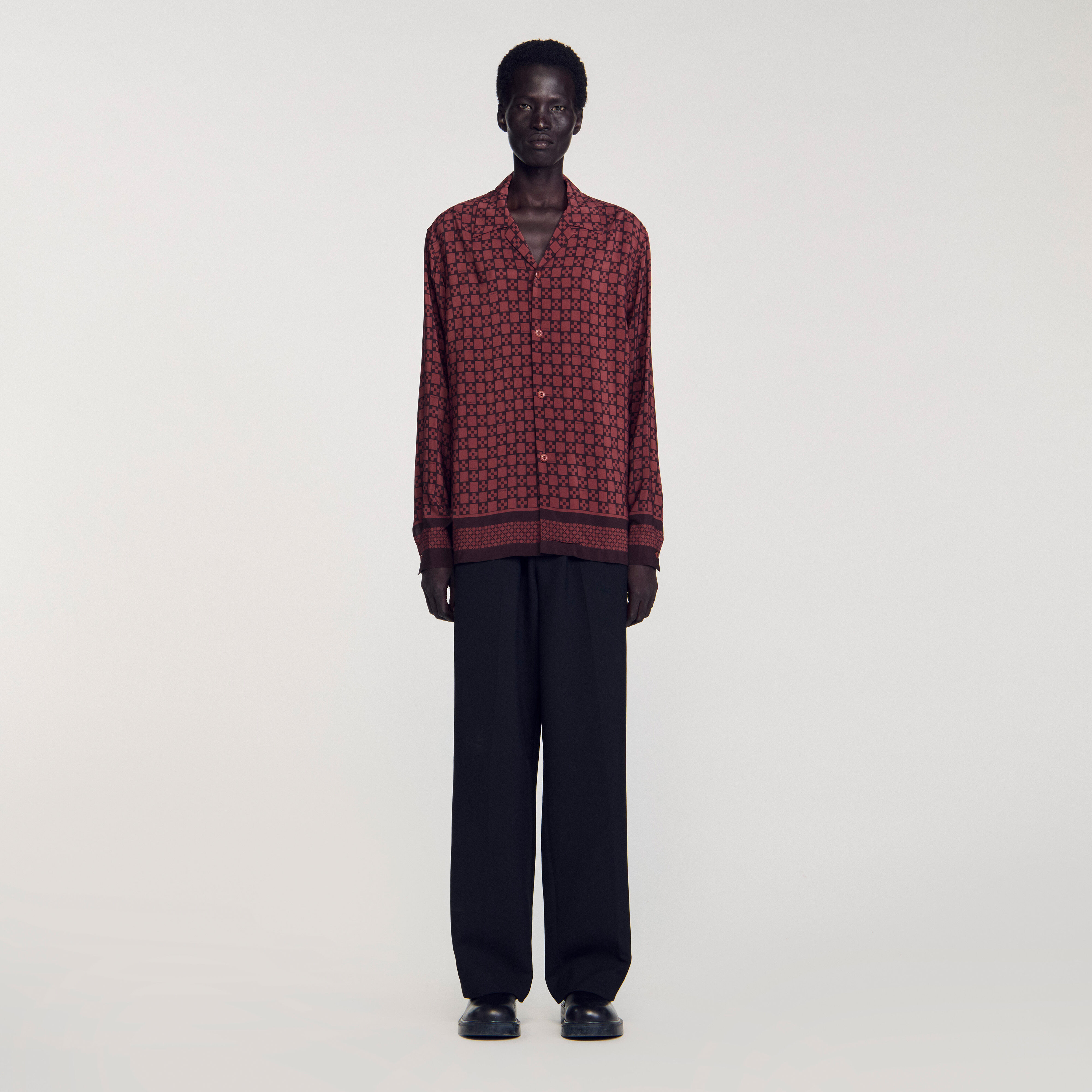 Square cross long sleeve shirt