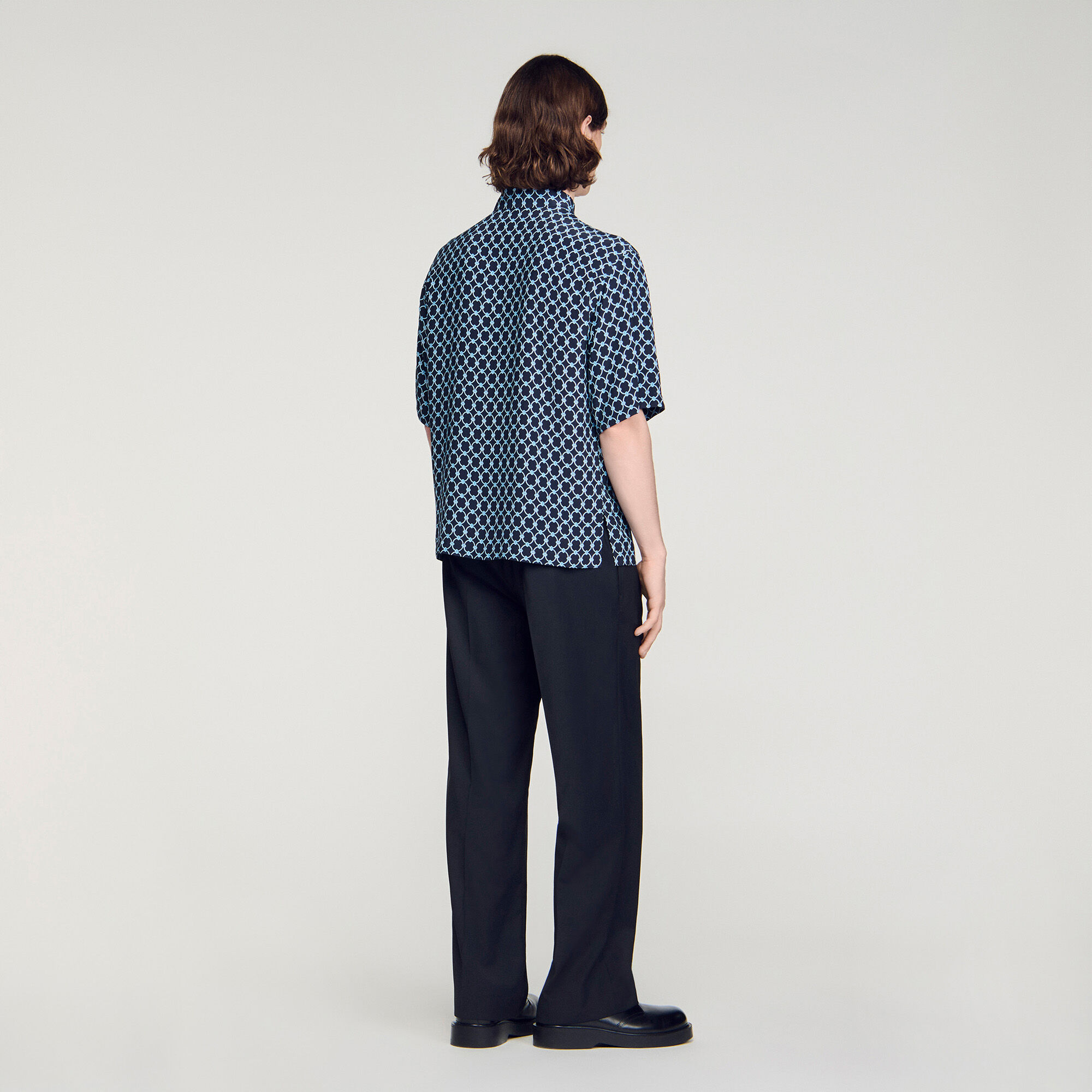 Link print loose-fit shirt