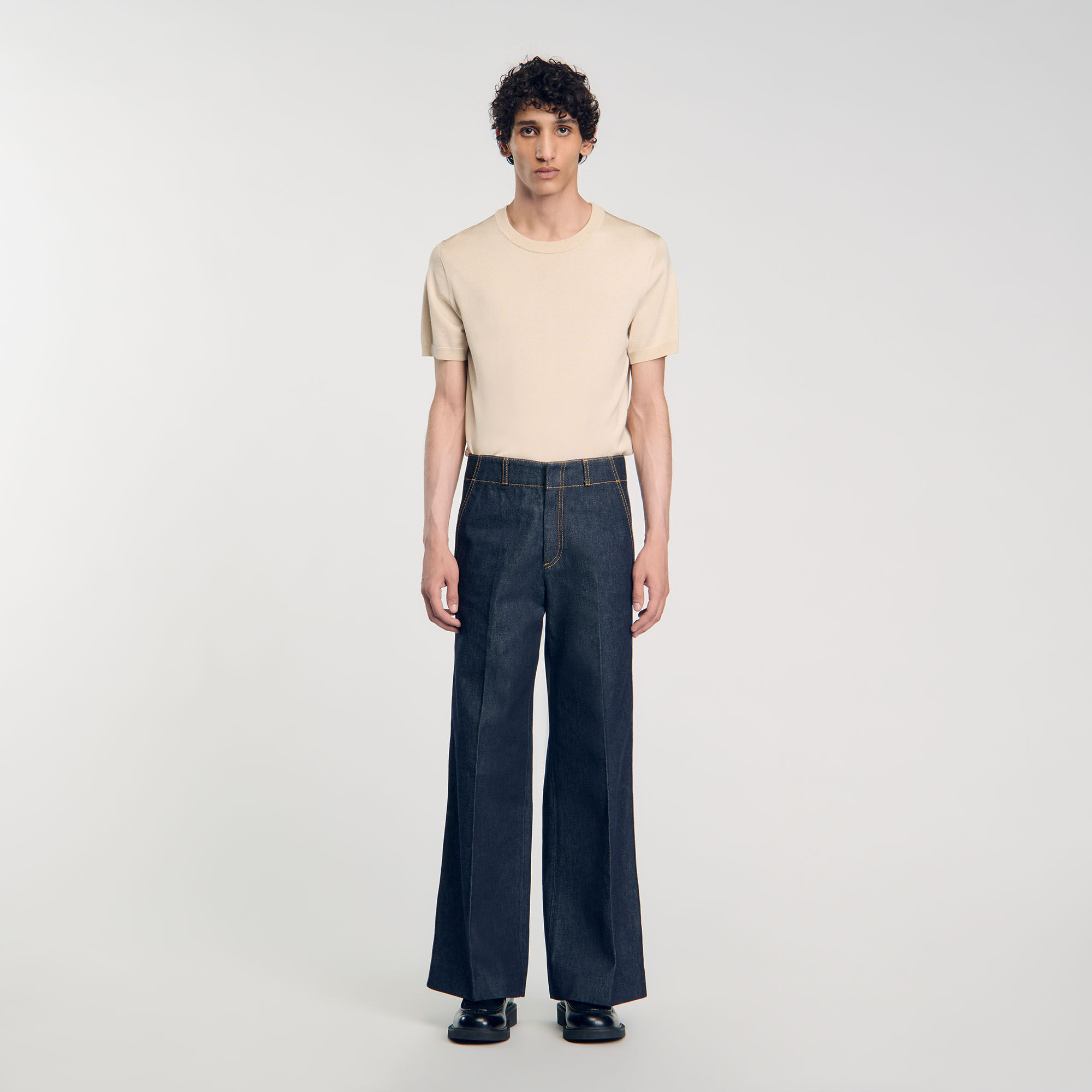 Wide-leg jeans