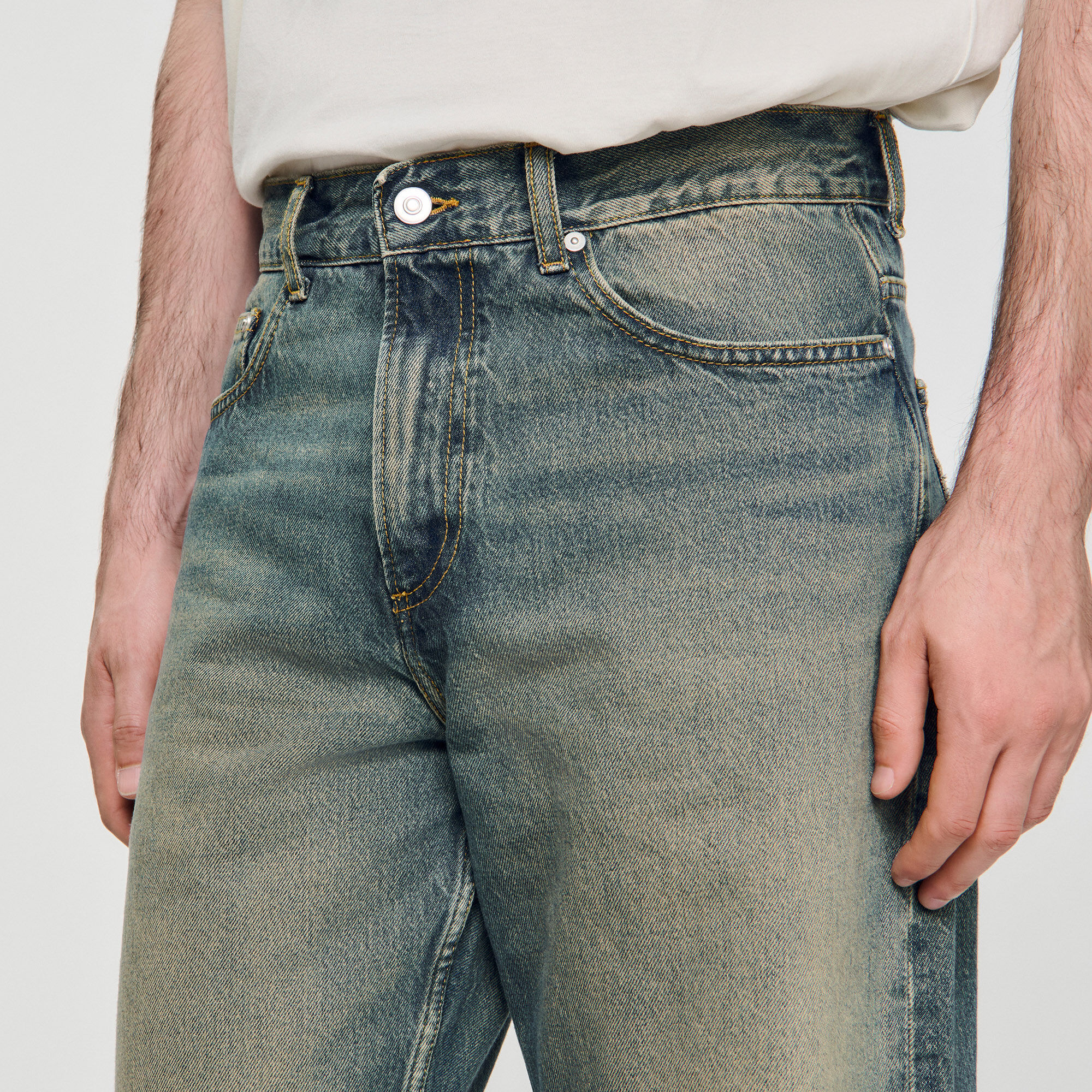 Baggy jeans