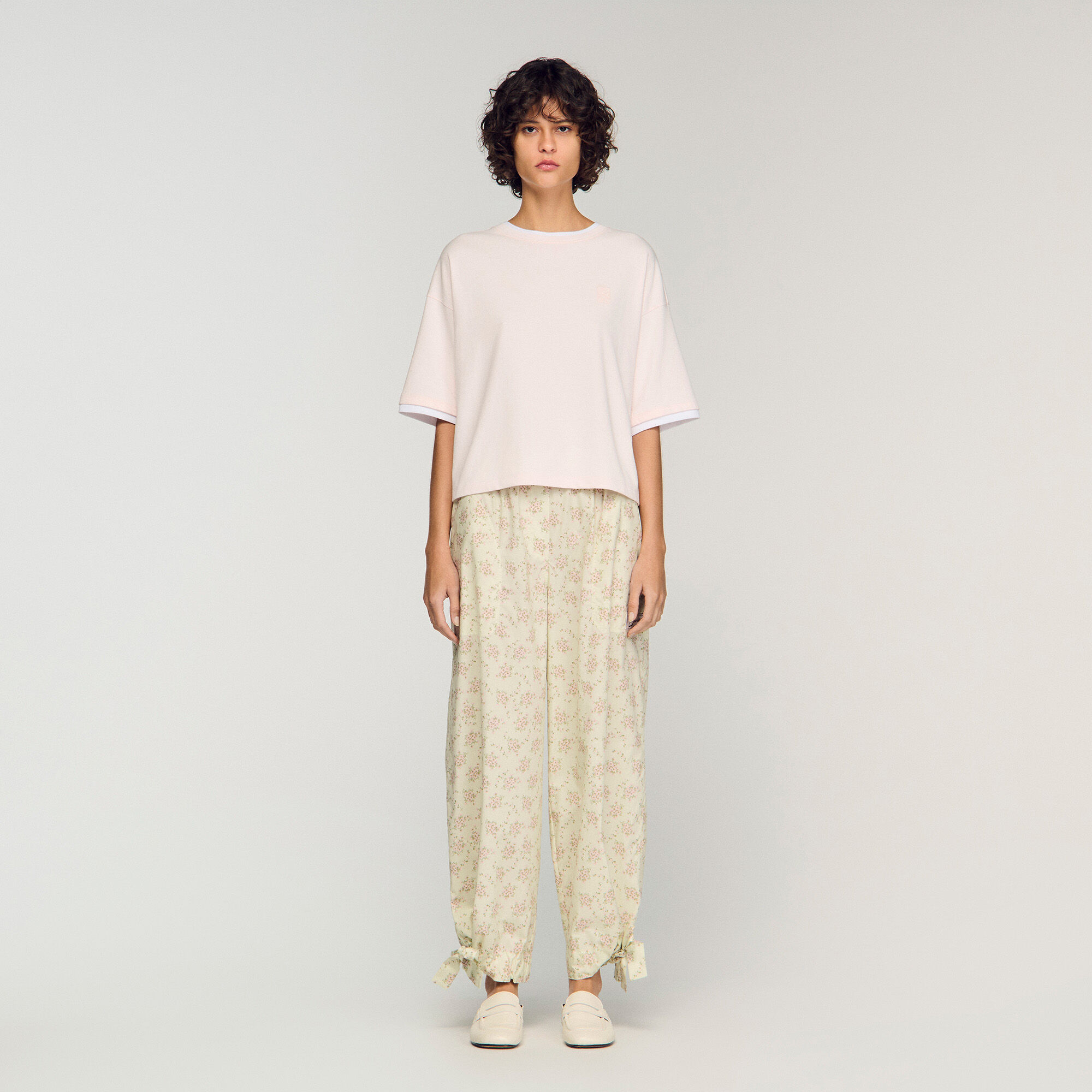 T-shirt with contrasting trim