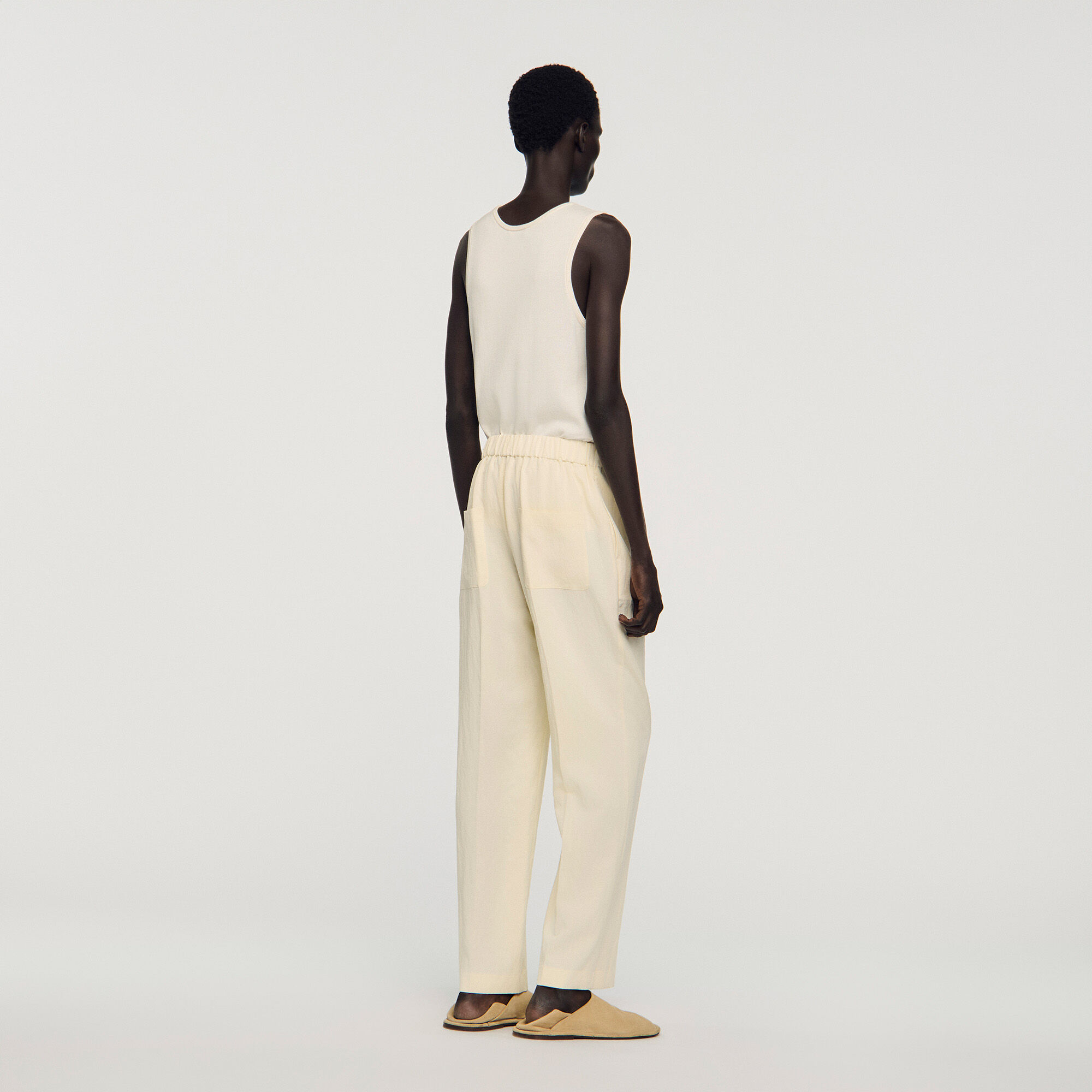 Flowing elasticated trousers
