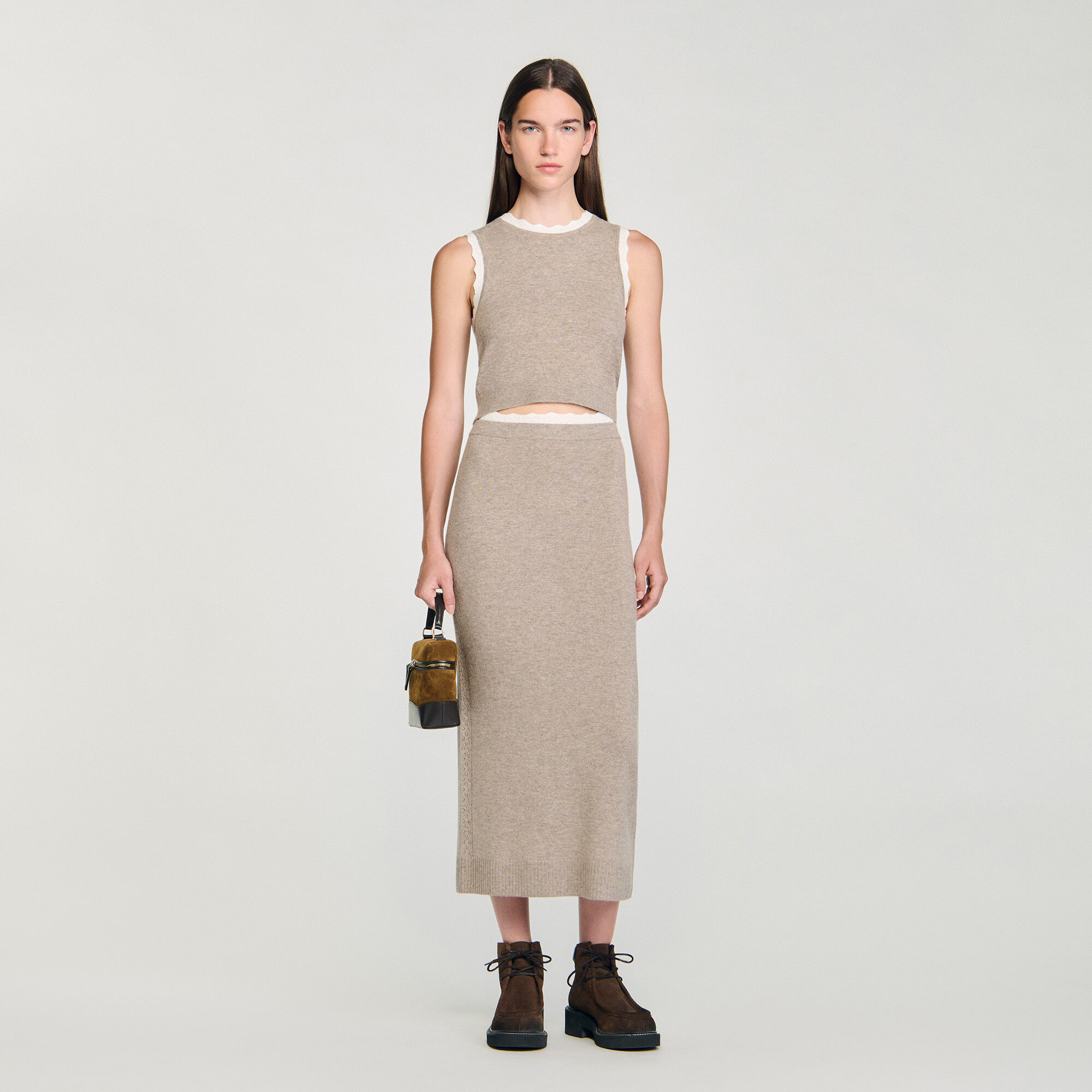 Maxi two-tone knit skirt
