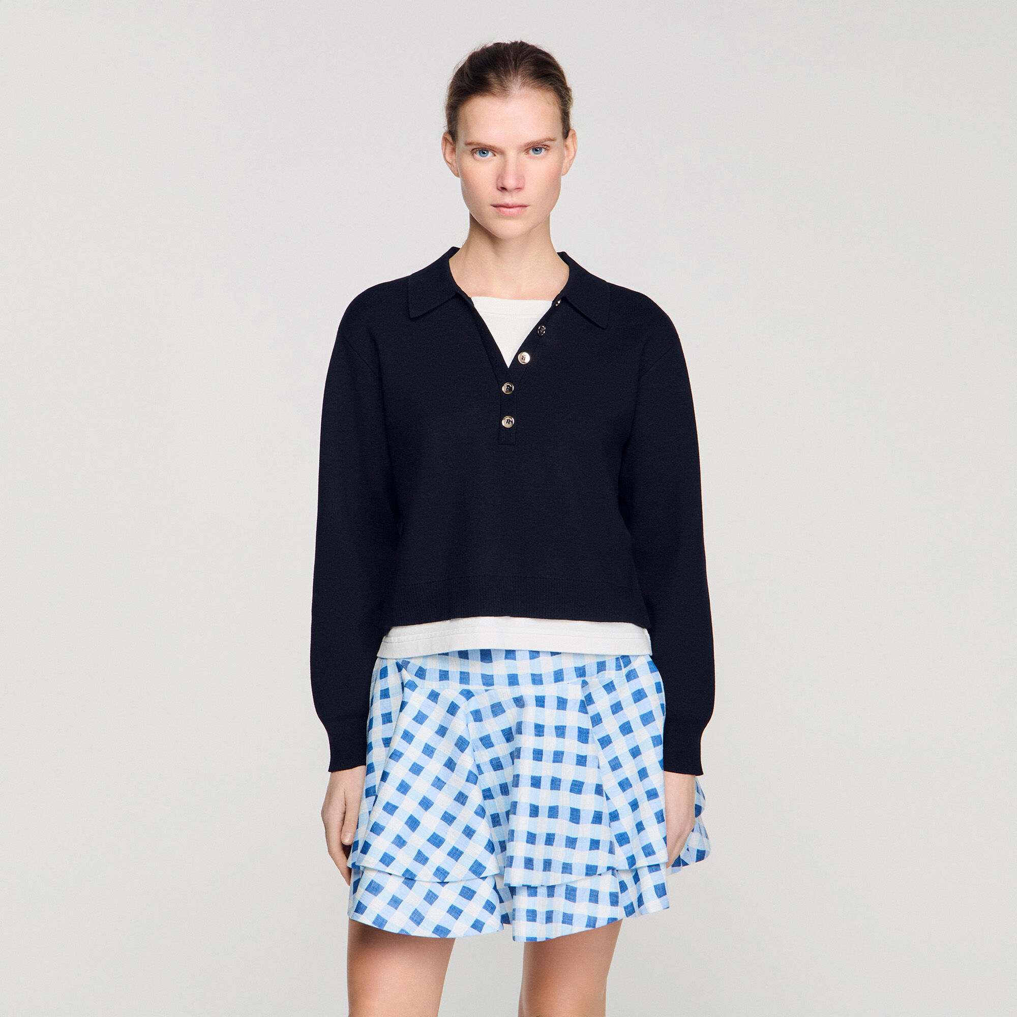Metal button layered collar sweater