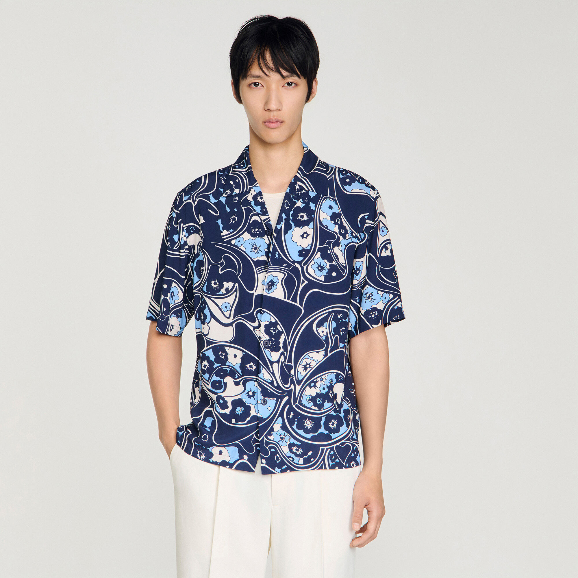 Loose-fit print shark collar shirt