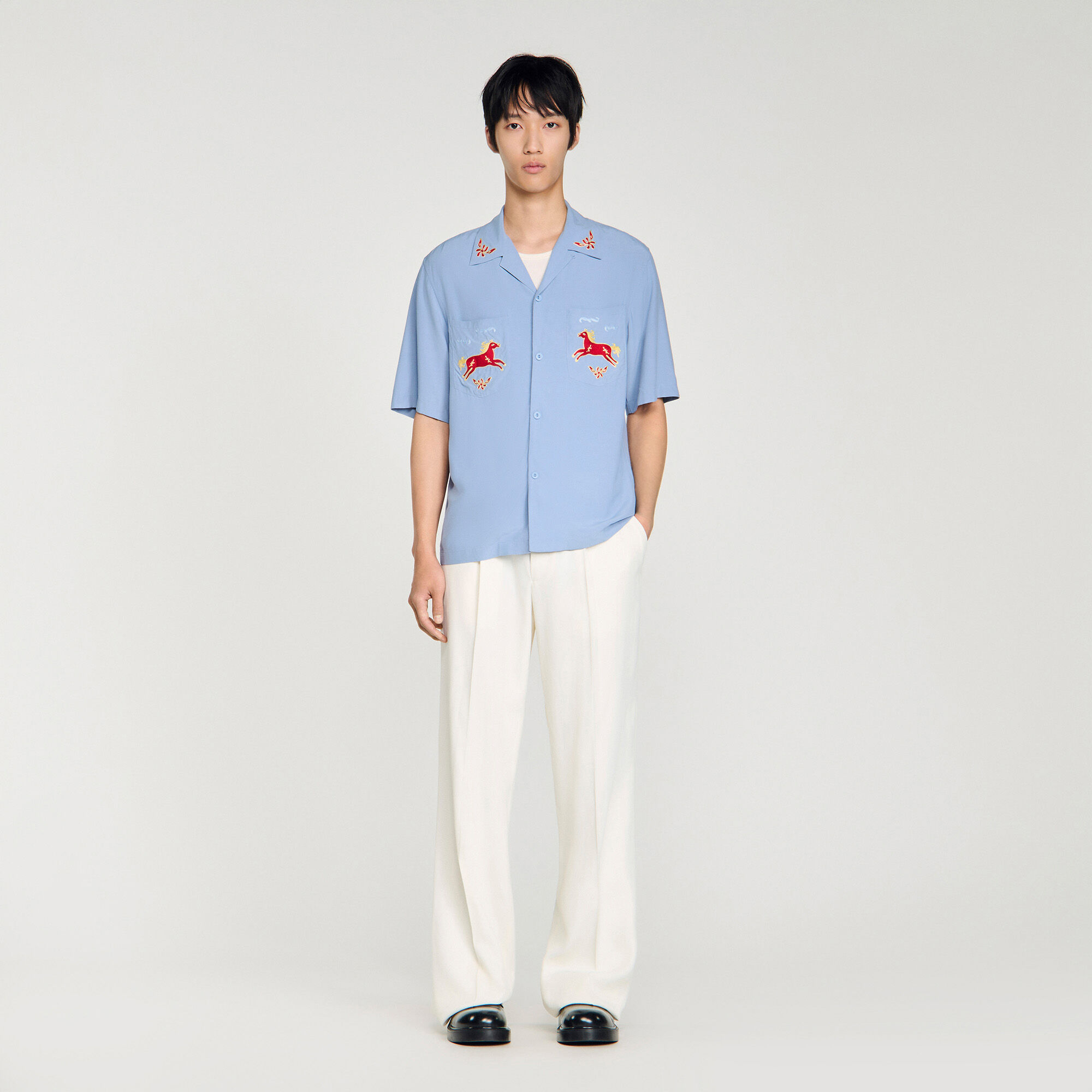 Embroidered horse loose-fit shirt